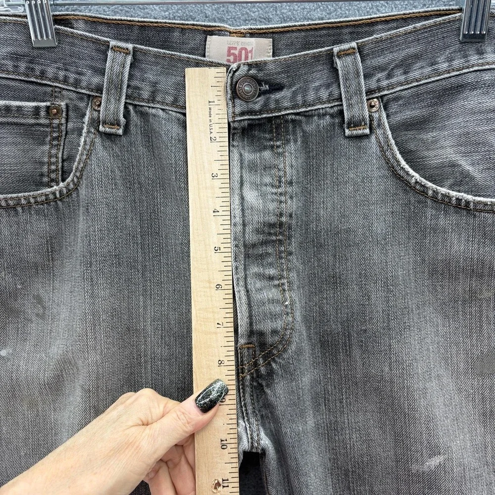 VTG 90s Y2K Levis 501 Jeans Men 34x34 Gray Straight Denim Button Fly Distressed